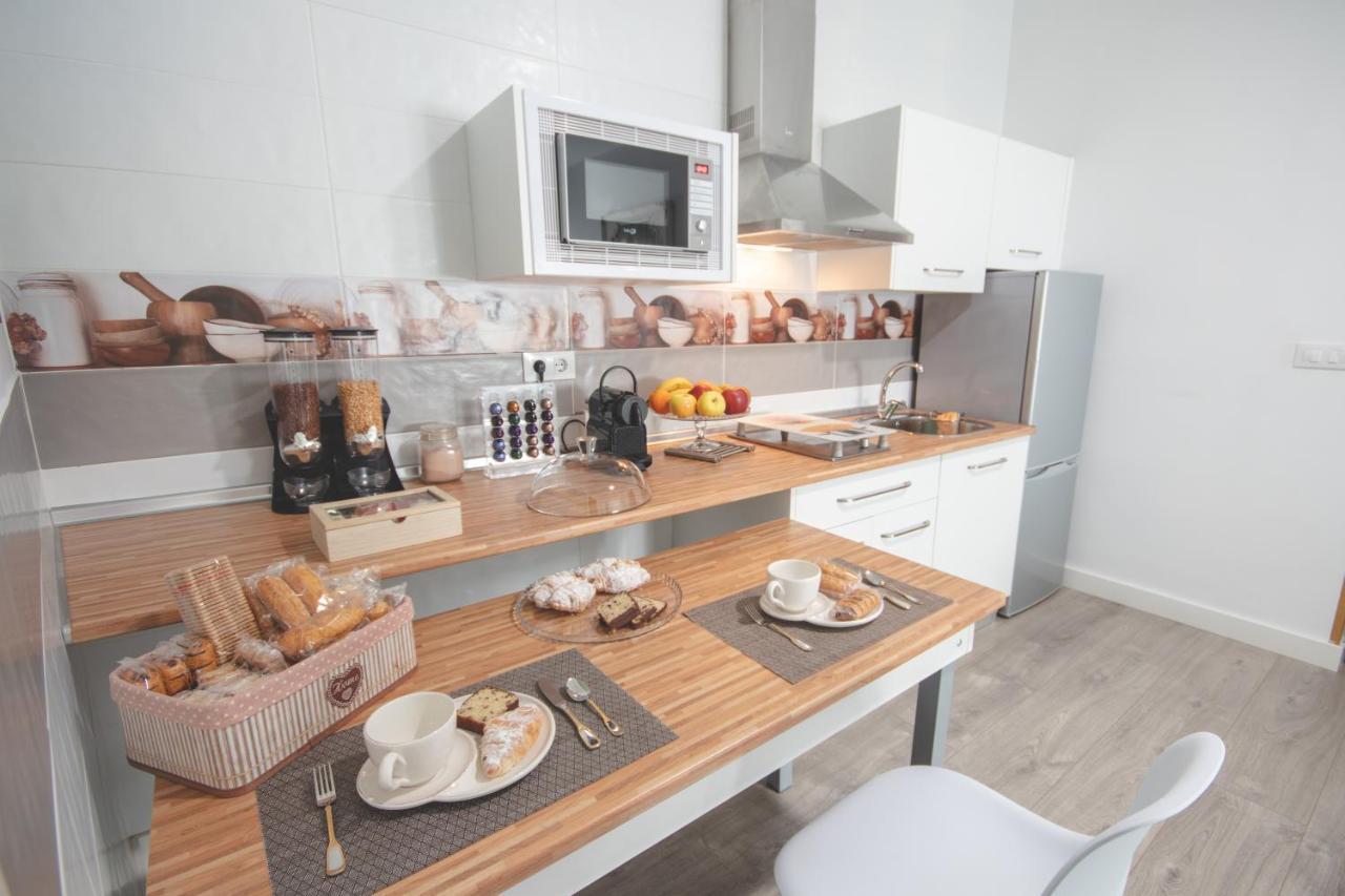 Apartamentos Coso De San Albin Mérida Esterno foto