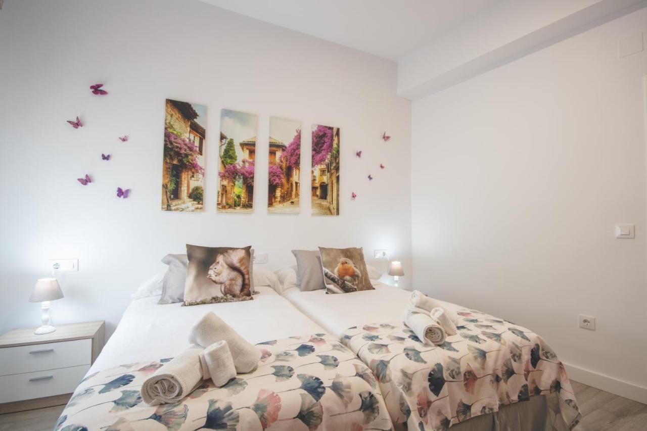 Apartamentos Coso De San Albin Mérida Esterno foto